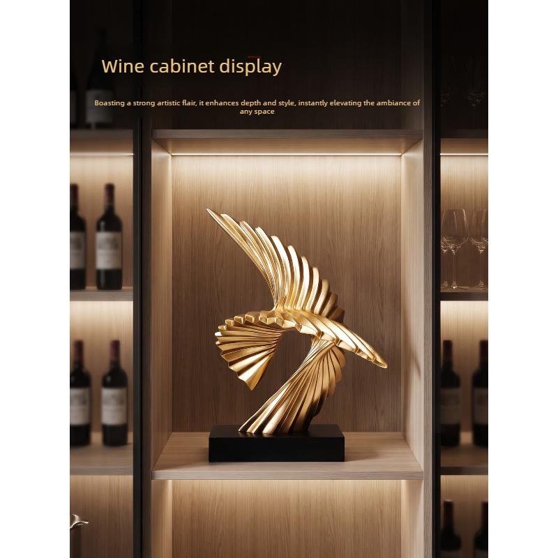 Abstract Golden Eagle Sculptur - огляд і ціна Resin Art Business